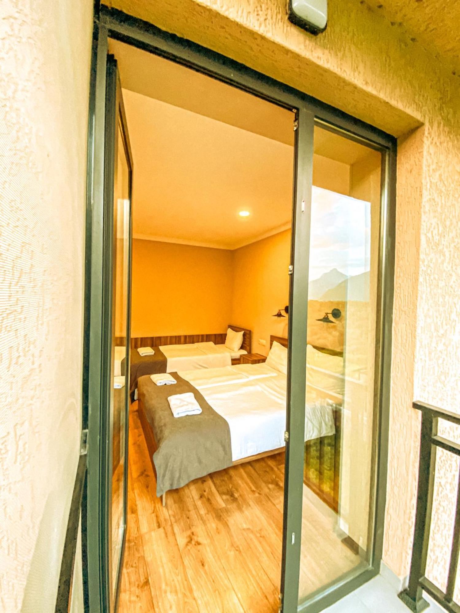 Hotel Gold Kazbegi Exterior photo